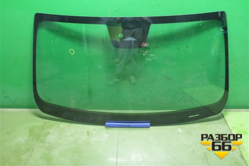 Стекло лобовое (с обогревом под датчик дождя) для Geely Monjaro с 2021г (Монджаро)