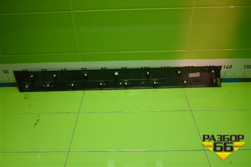 Накладка двери передней правой (6600221651) для Geely Atlas с 2016-2022г (Атлас)