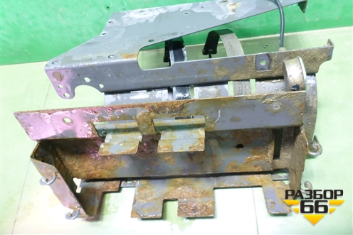 Кронштейн воздушного ресивера для Volvo TRUCK FM с 2001-2013г (ФМ)