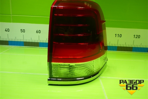 Фонарь задний наружный правый (после 2015г) (8155160B80) для Toyota Land Cruiser (200) с 2008г (Ленд Крузер)