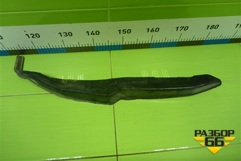 Пыльник переднего крыла правого (2N11N16E560AC) для Ford Fusion с 2002г (Фьюжн)