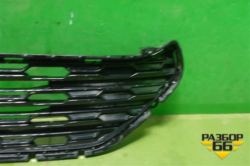 Решетка радиатора (5311242190) для Toyota Rav-4 с 2018г (Рав 4)