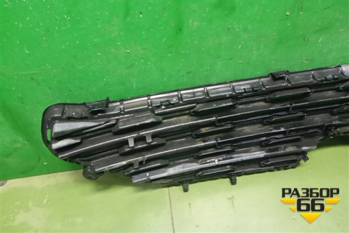 Решетка радиатора (5311242190) для Toyota Rav-4 с 2018г (Рав 4)