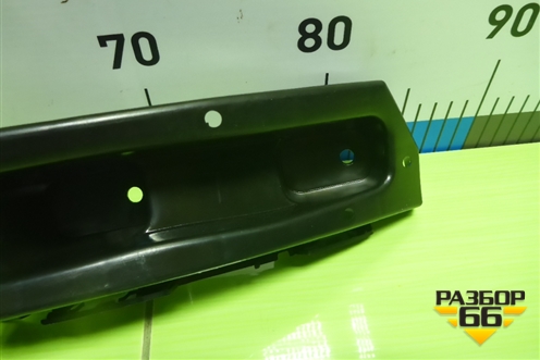 Кронштейн заднего бампера левый (новый) (6044096000) для Geely Tugella с 2019г (Тугелла)