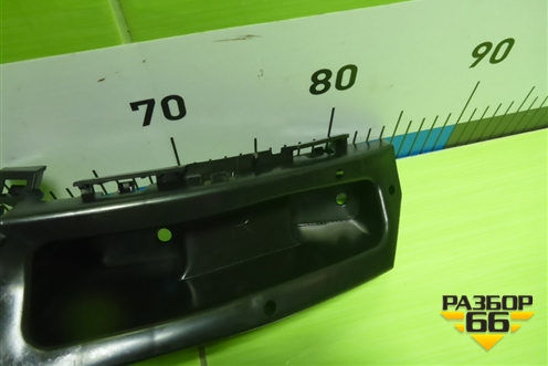 Кронштейн заднего бампера правый (новый) (6044095900) для Geely Tugella с 2019г (Тугелла)