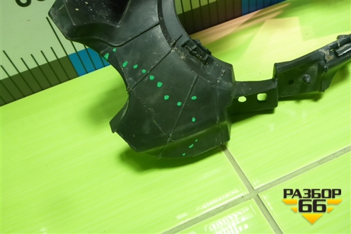 Кронштейн заднего бампера левый (насадки глушителя) (6600236671) для Geely Tugella с 2019г (Тугелла)