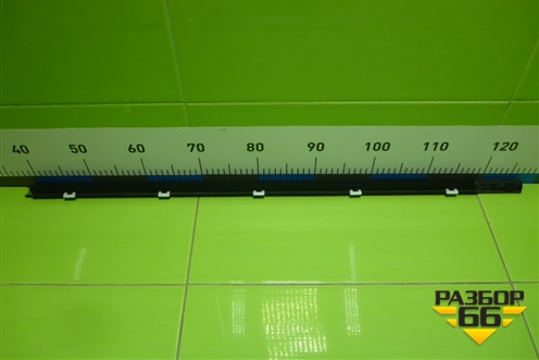 Накладка стекла переднего правого (новая) (602001949AA) для Hyundai Creta с 2021-2025г (Крета)