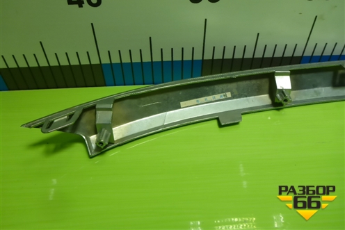 Накладка на решетку радиатора (602002032AA) для OMODA C5 с 2022г (Ц5)