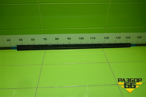 Накладка двери передней левой (7573202190) для Toyota Corolla (E12) с 2001-2007г (Королла 120)