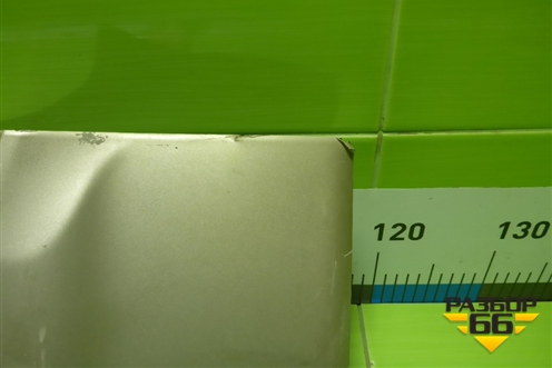 Накладка двери багажника нижняя правая (7680542010) для Toyota Rav-4 с 2006-2013г (Рав 4)