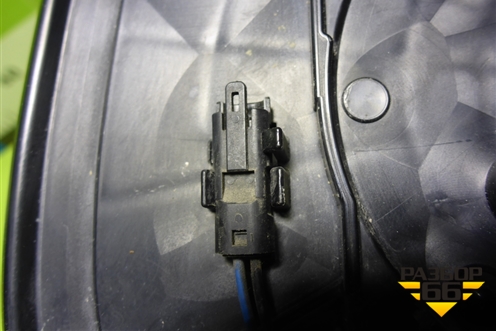 Стекло зеркала левого (с датчиком слепой зоны) для Toyota Land Cruiser Prado(150) с 2009г (Ленд Крузер Прадо)