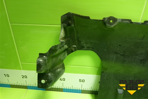 Пыльник двигателя (7L0825285) для Volkswagen Touareg c 2002-2010г (Туарег)