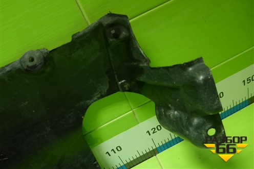 Пыльник двигателя (7L0825285) для Volkswagen Touareg c 2002-2010г (Туарег)