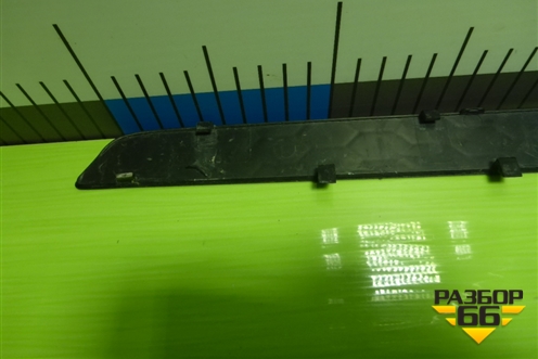 Накладка заднего бампера (9Y0807697) для Porsche Cayenne с 2017г (Каен)