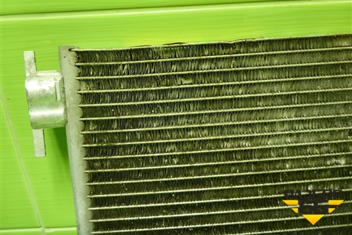 Радиатор кондиционера (921001727R) для VAZ Vesta/Веста с 2015г