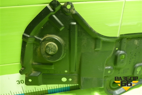 Пыльник двигателя (5144348100) для Lexus RX 350 c 2015г (РХ)