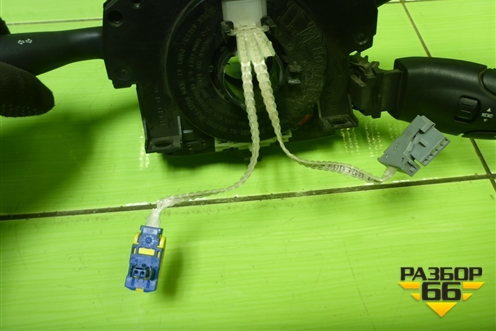 Переключатель подрулевой в сборе (98062075XT) для Peugeot 408 с 2012г