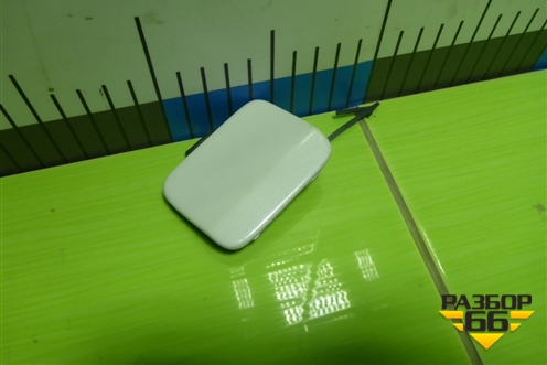 Заглушка в задний бампер (левая) (4M0807441B) для Audi Q7 c 2015г (Ку 7)