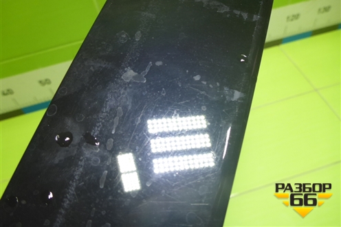 Накладка двери задней правой (на рамку) (75761011) для Toyota Camry V70 с 2017г (Камри)