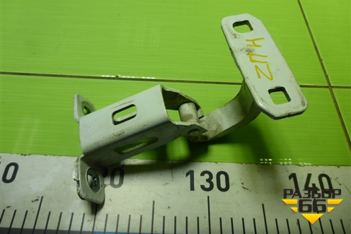 Петля двери багажника правая нижняя для VAZ Largus/Ларгус с 2012-2024г