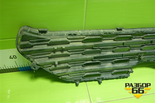 Решетка радиатора (5311242190) для Toyota Rav-4 с 2018г (Рав 4)