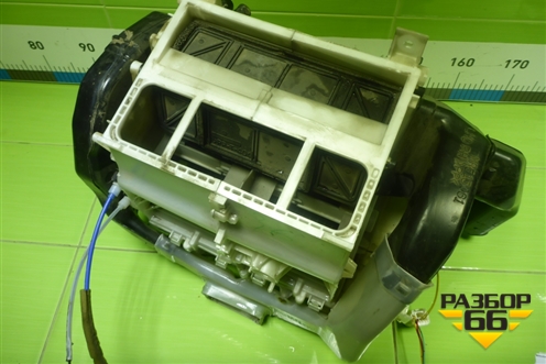 Корпус отопителя (под радиатор) для Mitsubishi Lancer-9  с 2003-2008г (Лансер)