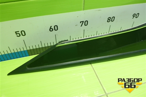 Стекло глухое правое (6271048310) для Lexus RX 350 c 2015г (РХ)