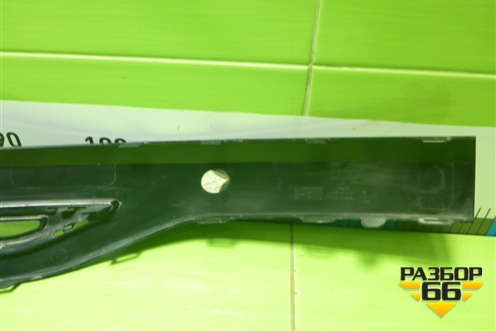 Накладка переднего бампера левая (2803103U3480) для Москвич 3 с 2022г