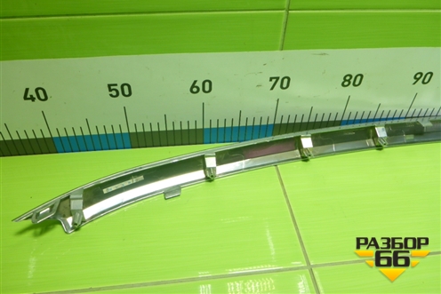 Накладка на решетку радиатора (602002032AA) для OMODA C5 с 2022г (Ц5)