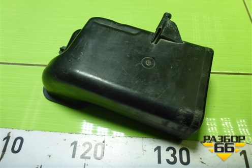 Воздуховод в передний бампер левый (13717577471) для BMW 5-серия F10/F11 с 2009-2016г