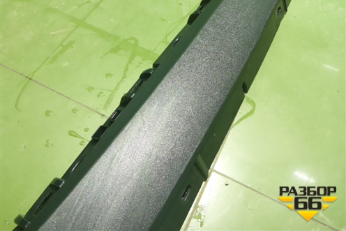 Накладка на порог наружная правая (9Y0853752) для Porsche Cayenne с 2017г (Каен)