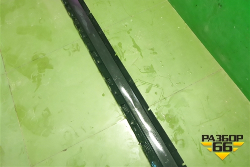 Накладка на порог наружная правая (9Y0853752) для Porsche Cayenne с 2017г (Каен)