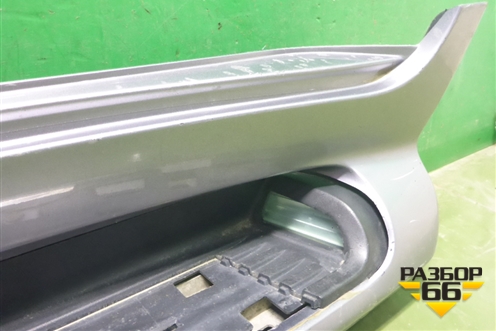 Накладка на порог наружная левая на подножку (в сборе) (5177460160) для Toyota Land Cruiser (200) с 2008г (Ленд Крузер)