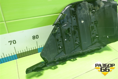 Накладка переднего бампера левая (8891543890) для Geely Tugella с 2019г (Тугелла)