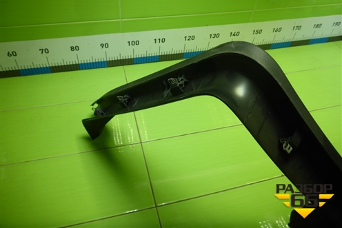 Обшивка двери багажника (лифтбэк верхняя часть) (5E5867605) для Skoda Octavia (A7) с 2013г (Октавия)