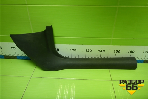 Накладка порога внутренняя переднего правого (5E0863484) для Skoda Octavia (A7) с 2013г (Октавия)