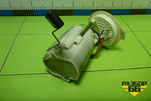 Насос топливный электрический (1.6л CWV) (5Q0919051BS) для Skoda Octavia (A7) с 2013г (Октавия)