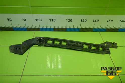 Кронштейн заднего бампера правый (5E5807864) для Skoda Octavia (A7) с 2013г (Октавия)