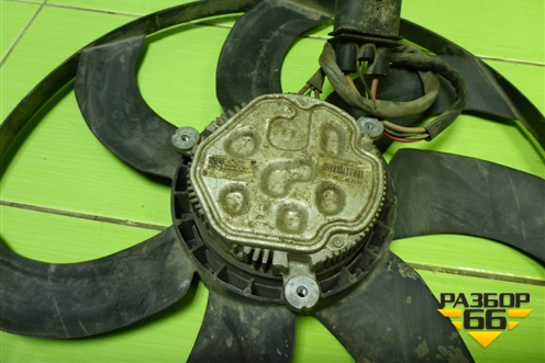 Вентилятор охлаждения радиатора (M0106564) для Skoda Octavia (A7) с 2013г (Октавия)