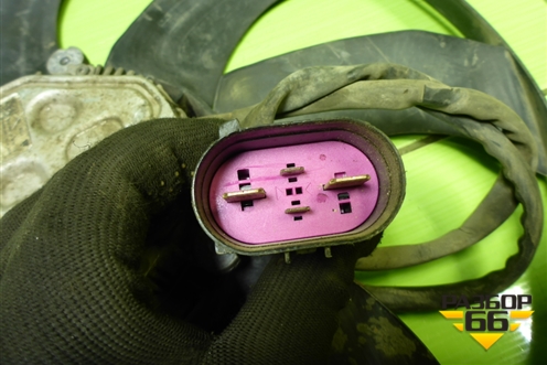 Вентилятор охлаждения радиатора (M0106564) для Skoda Octavia (A7) с 2013г (Октавия)