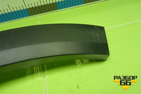 Накладка двери задней правой (на арку) (8890043621) для Geely Monjaro с 2021г (Монджаро)