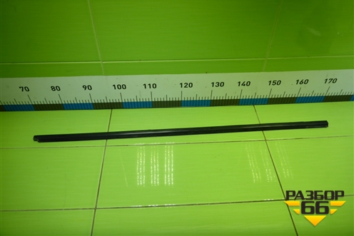 Накладка стекла переднего правого для Kia Rio с 2011-2016г (Рио 3)