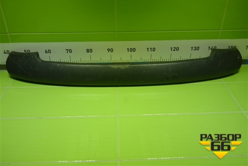 Накладка переднего бампера центральная (MN146335) для Mitsubishi L 200 c 2006-2015г (Л200)