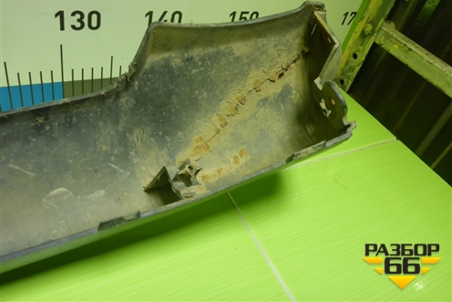 Накладка переднего бампера центральная (MN146335) для Mitsubishi L 200 c 2006-2015г (Л200)