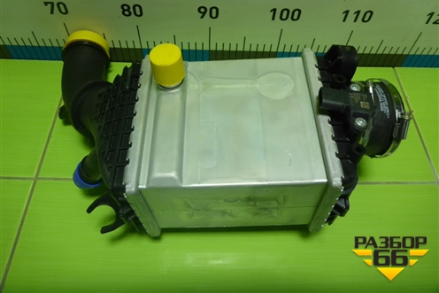 Интеркулер (новый) (17517852407) для BMW 5-серия M5 F90 с 2017г