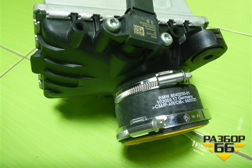 Интеркулер (новый) (17517852407) для BMW 5-серия M5 F90 с 2017г