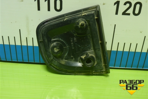 Отражатель в задний бампер правый (25016641) для Mitsubishi L 200 c 2006-2015г (Л200)