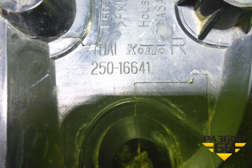 Отражатель в задний бампер правый (25016641) для Mitsubishi L 200 c 2006-2015г (Л200)