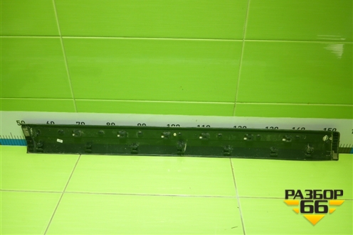 Накладка двери передней правой (6600221651) для Geely Atlas с 2016-2022г (Атлас)