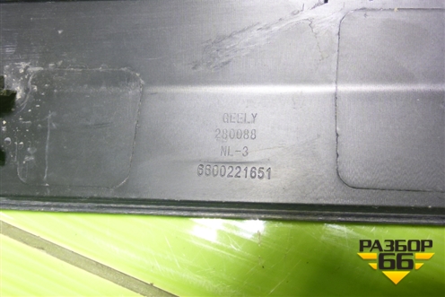 Накладка двери передней правой (6600221651) для Geely Atlas с 2016-2022г (Атлас)